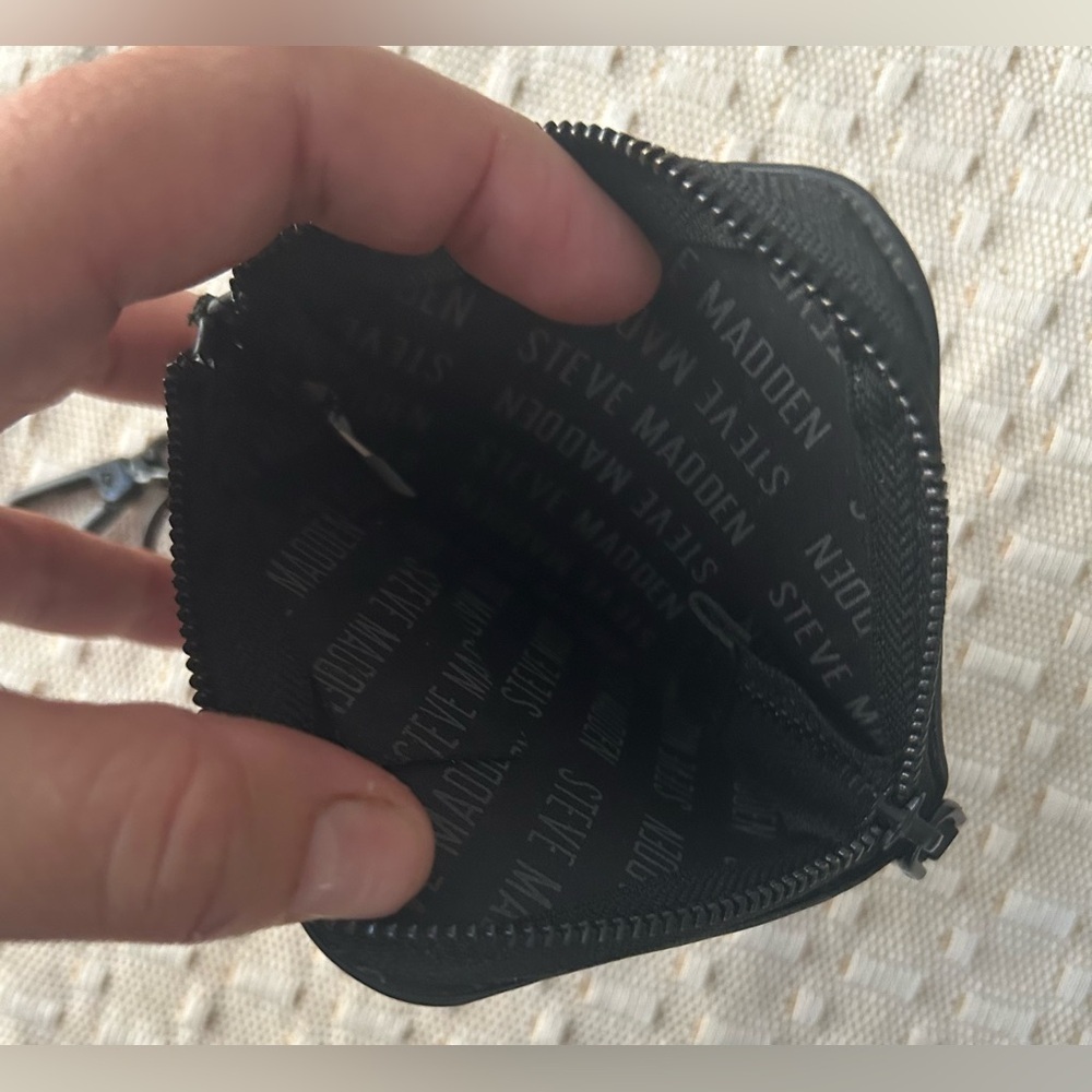 Steve Madden Black and Gray Coin Pouch - Picture 3 of 5